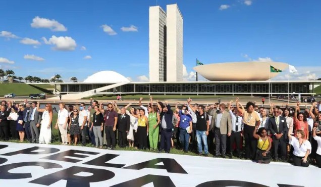Sindsep participa de atos em Brasília