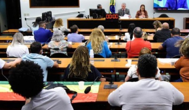 Audiência no Congresso debate PCCS e reenquadramento na Ebserh