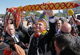 Dossiê inédito revela como Bolsonaro transformou a Funai em um órgão anti-indígena